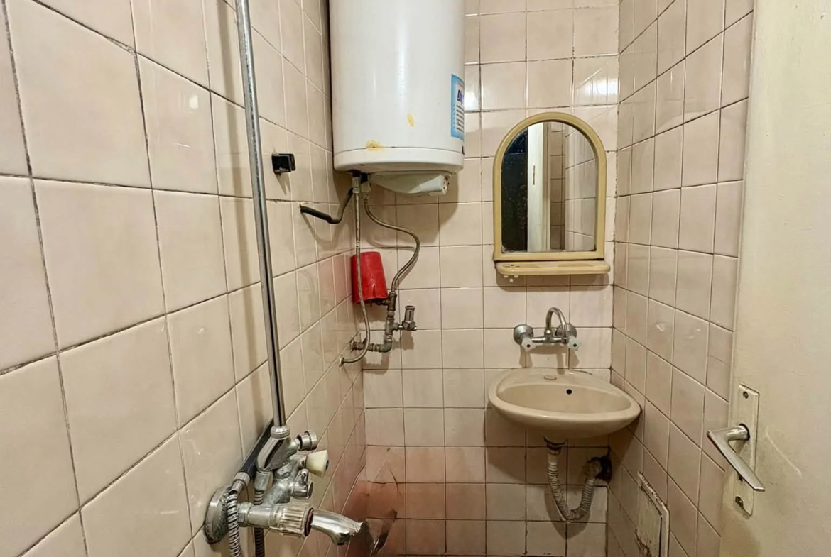 1170